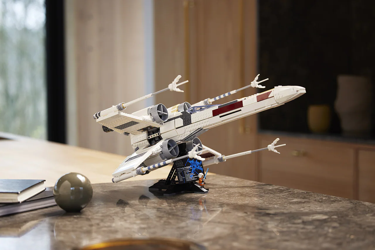 Discover the Exciting Features of the LEGO Star Wars UCS X-Wing